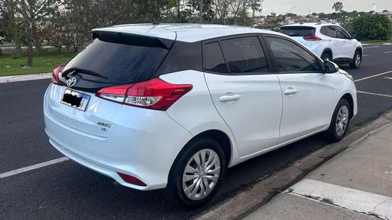 TOYOTA-YARIS-1.3 16V FLEX XL MULTIDRIVE TOYOTA-YARIS-2019