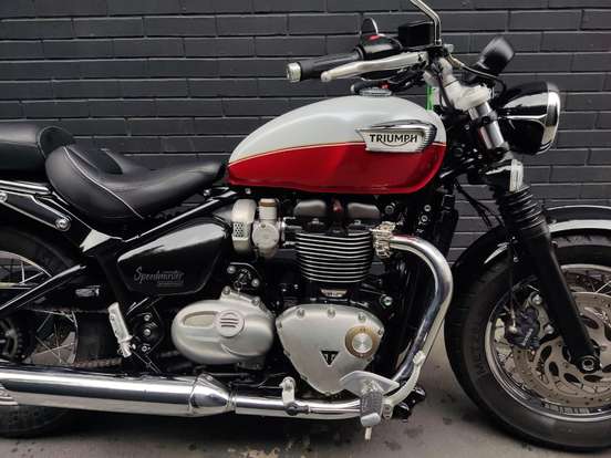 TRIUMPH-BONNEVILLE SPEEDMASTER-2024