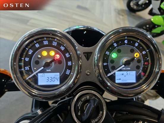 TRIUMPH-BONNEVILLE T100 900-2023