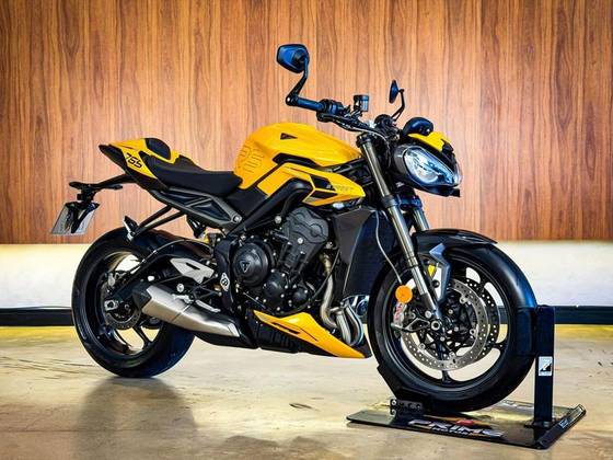 TRIUMPH STREET TRIPLE RS ABS 