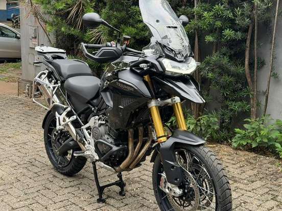 TRIUMPH-TIGER 1200 BLACK EDITION TRIUMPH-TIGER 1200 BLACK EDITION-2025