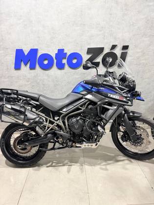 TRIUMPH TIGER 800 XCX 
