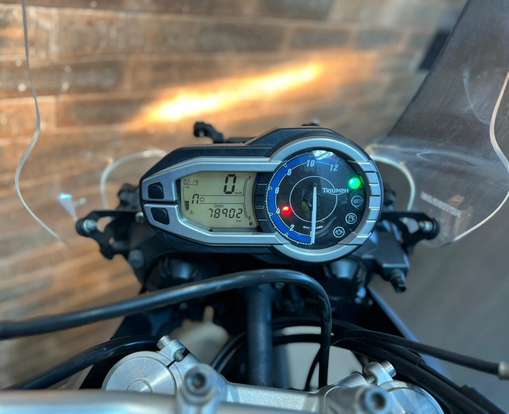 TRIUMPH-TIGER 800XC-2013