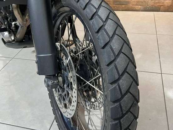 TRIUMPH-TIGER 800XC TRIUMPH-TIGER 800XC-2013