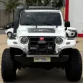 TROLLER T4 3.0 TETO RÍGIDO 16V TURBO ELETRONIC DIESEL 2P MANUAL TROLLER T4 3.0 TETO RÍGIDO 16V TURBO ELETRONIC DIESEL 2P MANUAL