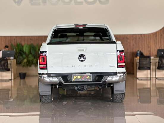 VOLKSWAGEN-AMAROK-3.0 V6 TDI DIESEL EXTREME CD 4MOTION AUTOMÁTICO VOLKSWAGEN-AMAROK-2025