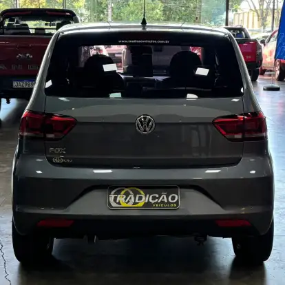 VOLKSWAGEN-FOX-2019