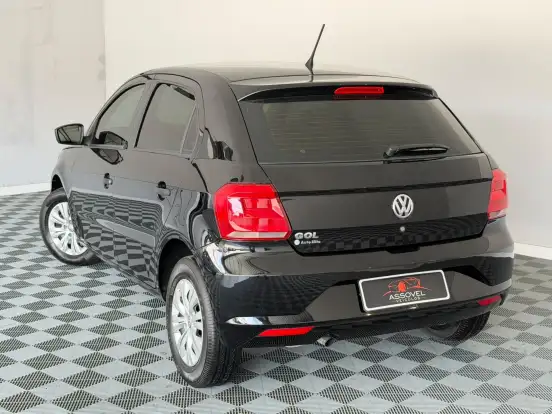 VOLKSWAGEN-GOL-1.0 12V MPI TOTALFLEX TRENDLINE 4P MANUAL VOLKSWAGEN-GOL-2017