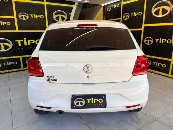 VOLKSWAGEN-GOL-1.0 12V MPI TOTALFLEX TRENDLINE 4P MANUAL VOLKSWAGEN-GOL-2018