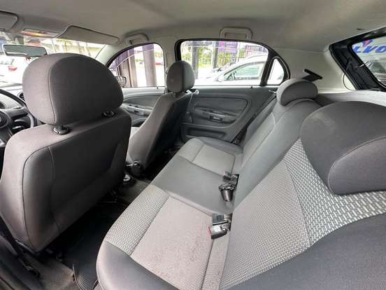 VOLKSWAGEN-GOL-1.0 MI 8V FLEX 2P MANUAL G.IV VOLKSWAGEN-GOL-2010