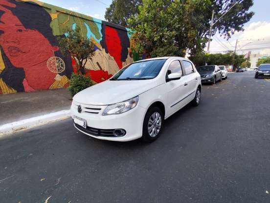 VOLKSWAGEN-GOL-2011