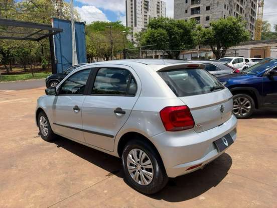 VOLKSWAGEN-GOL-1.6 MSI TOTALFLEX TRENDLINE 4P MANUAL VOLKSWAGEN-GOL-2016