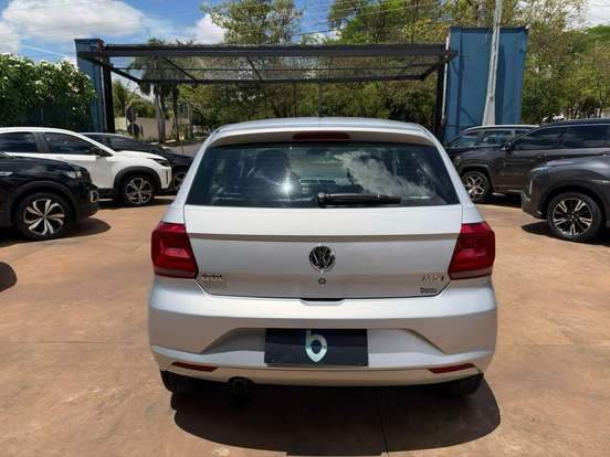 VOLKSWAGEN-GOL-1.6 MSI TOTALFLEX TRENDLINE 4P MANUAL VOLKSWAGEN-GOL-2016