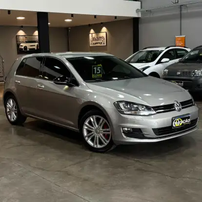 VOLKSWAGEN-GOLF-2015