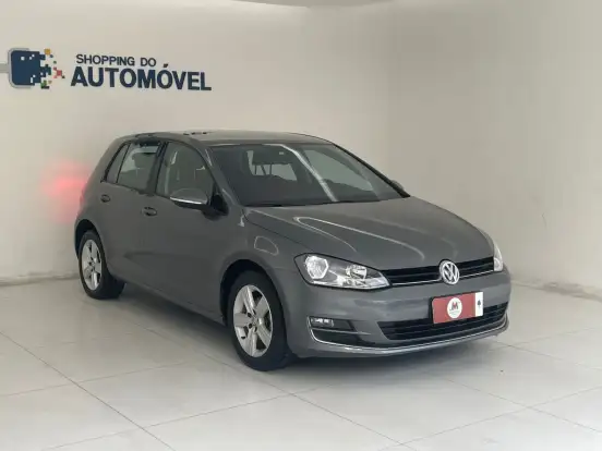 VOLKSWAGEN-GOLF-2014