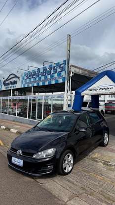 VOLKSWAGEN-GOLF-2014