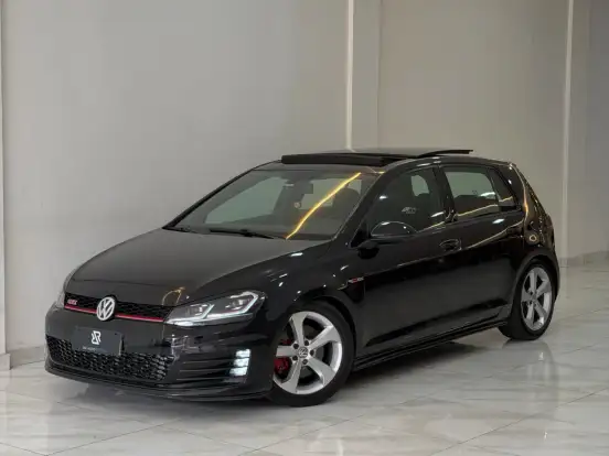 VOLKSWAGEN-GOLF-2.0 TSI GTI 16V TURBO GASOLINA 4P AUTOMÁTICO VOLKSWAGEN-GOLF-2015