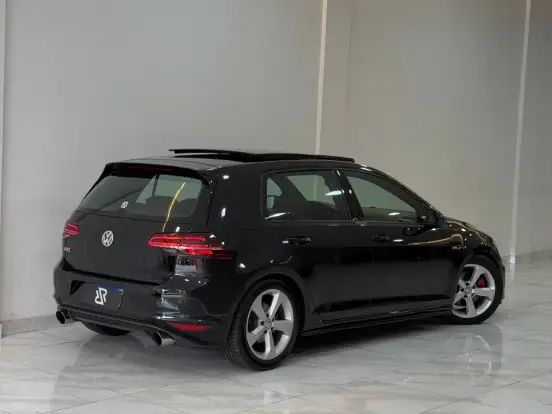VOLKSWAGEN-GOLF-2.0 TSI GTI 16V TURBO GASOLINA 4P AUTOMÁTICO VOLKSWAGEN-GOLF-2015