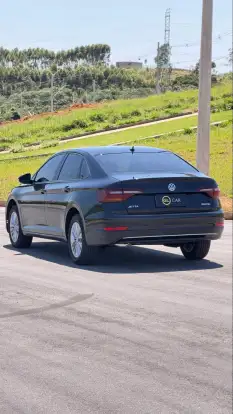 VOLKSWAGEN-JETTA-2019