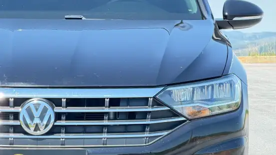 VOLKSWAGEN-JETTA-2019