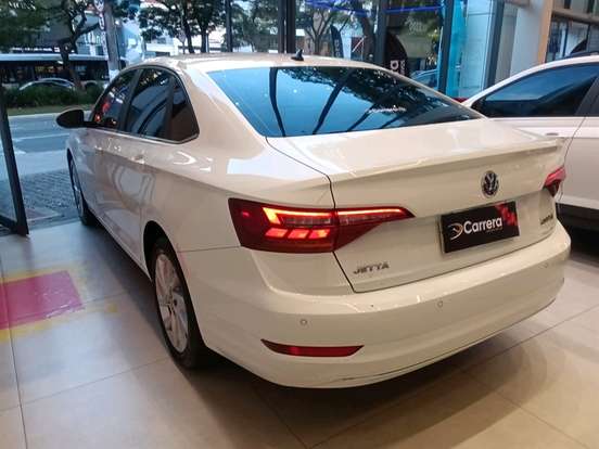 VOLKSWAGEN-JETTA-1.4 250 TSI TOTAL FLEX COMFORTLINE TIPTRONIC VOLKSWAGEN-JETTA-2019