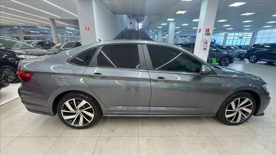 VOLKSWAGEN-JETTA-2019