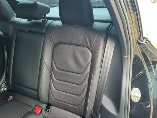 VOLKSWAGEN-JETTA-2024