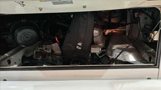 VOLKSWAGEN-KOMBI-2014