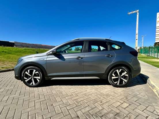 VOLKSWAGEN-NIVUS-1.0 200 TSI TOTAL FLEX HIGHLINE AUTOMÁTICO VOLKSWAGEN-NIVUS-2024