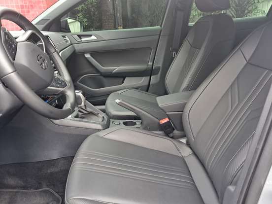 VOLKSWAGEN-NIVUS-1.0 200 TSI TOTAL FLEX HIGHLINE AUTOMÁTICO VOLKSWAGEN-NIVUS-2025