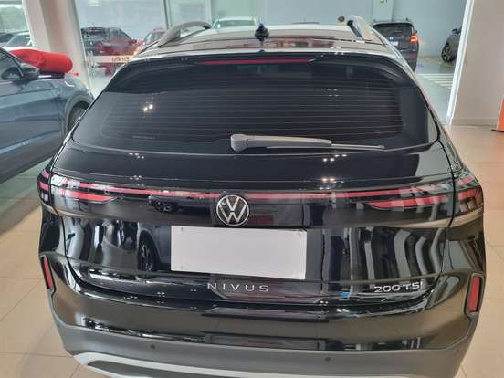VOLKSWAGEN-NIVUS-1.0 200 TSI TOTAL FLEX HIGHLINE AUTOMÁTICO VOLKSWAGEN-NIVUS-2026