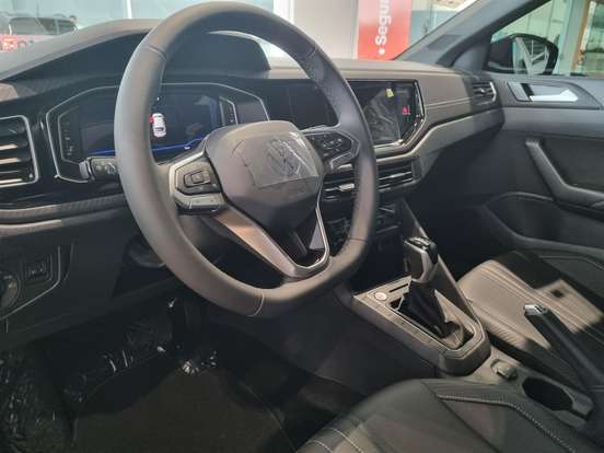 VOLKSWAGEN-NIVUS-1.0 200 TSI TOTAL FLEX HIGHLINE AUTOMÁTICO VOLKSWAGEN-NIVUS-2026
