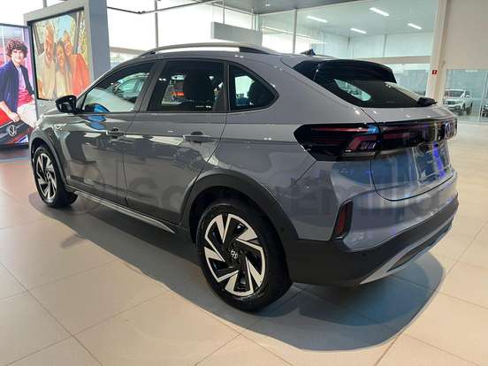 VOLKSWAGEN-NIVUS-1.0 200 TSI TOTAL FLEX HIGHLINE AUTOMÁTICO VOLKSWAGEN-NIVUS-2026
