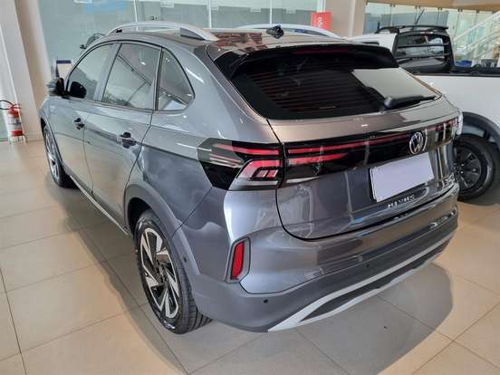 VOLKSWAGEN-NIVUS-1.0 200 TSI TOTAL FLEX HIGHLINE AUTOMÁTICO VOLKSWAGEN-NIVUS-2026