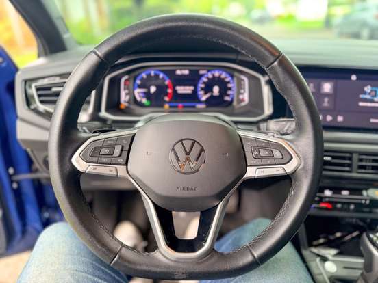 VOLKSWAGEN-NIVUS-1.0 200 TSI TOTAL FLEX HIGHLINE AUTOMÁTICO VOLKSWAGEN-NIVUS-2023