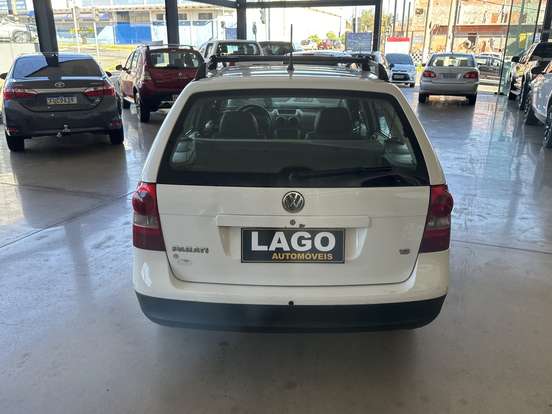VOLKSWAGEN-PARATI-2007