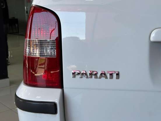 VOLKSWAGEN-PARATI-1.8 MI 8V GASOLINA 4P MANUAL G.III VOLKSWAGEN-PARATI-2000