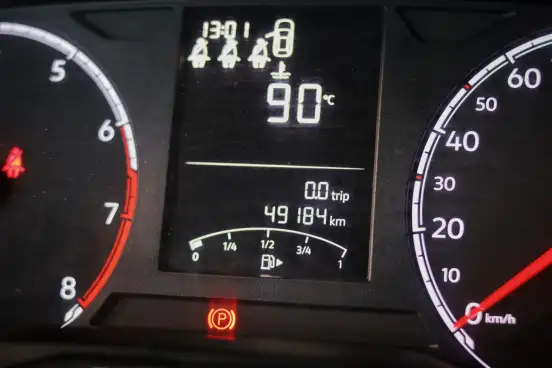 VOLKSWAGEN-POLO-2023