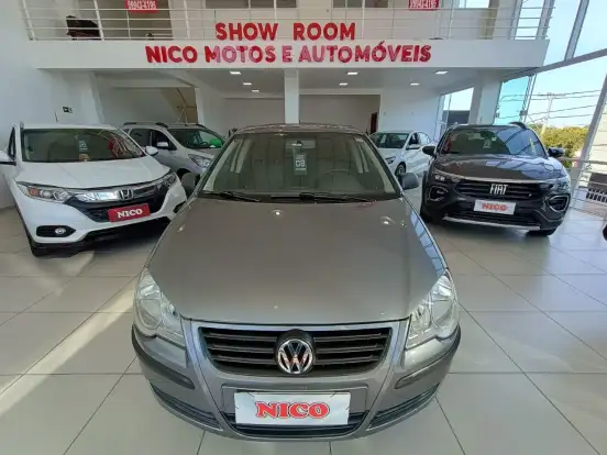VOLKSWAGEN-POLO-2008