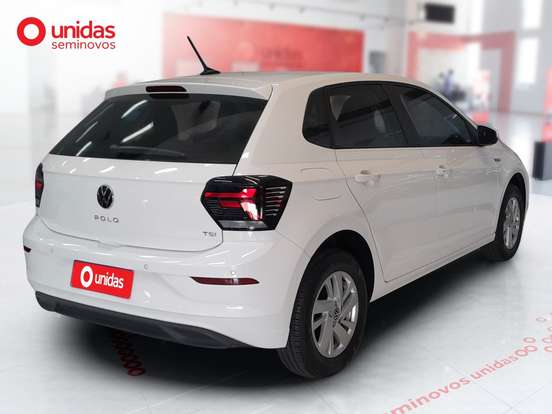 VOLKSWAGEN-POLO-2023
