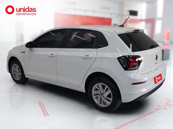 VOLKSWAGEN-POLO-2023