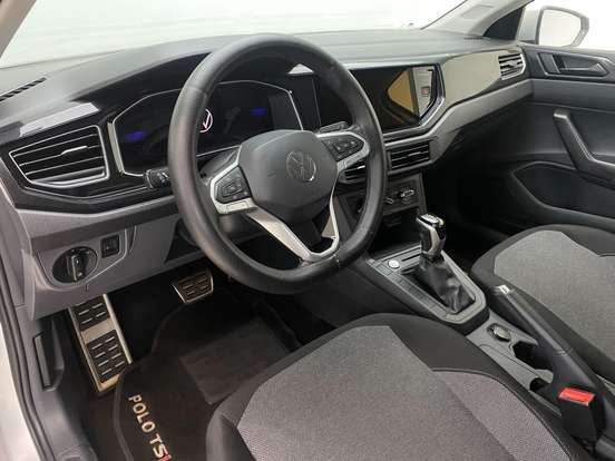 VOLKSWAGEN-POLO-2023