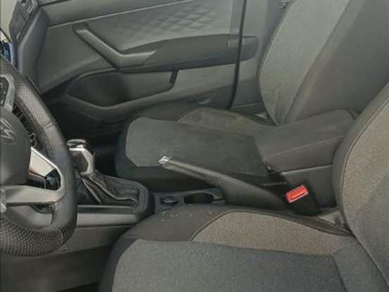 VOLKSWAGEN-POLO-1.0 170 TSI COMFORTLINE AUTOMÁTICO VOLKSWAGEN-POLO-2023