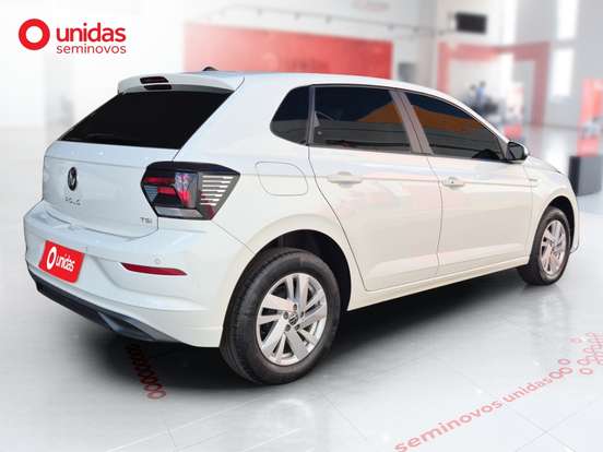 VOLKSWAGEN-POLO-2024