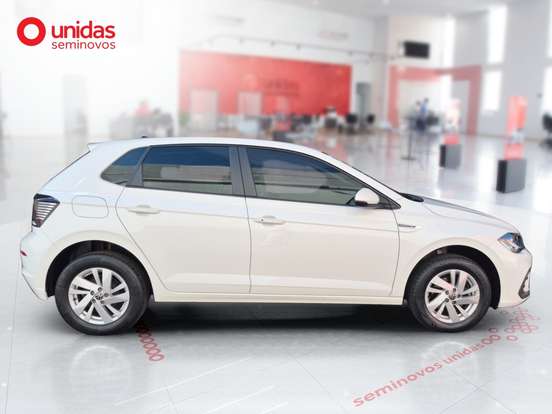 VOLKSWAGEN-POLO-2024