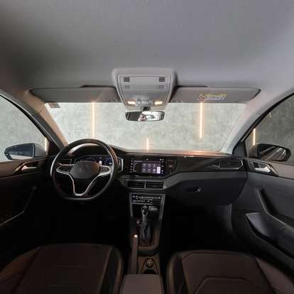 VOLKSWAGEN-POLO-2022