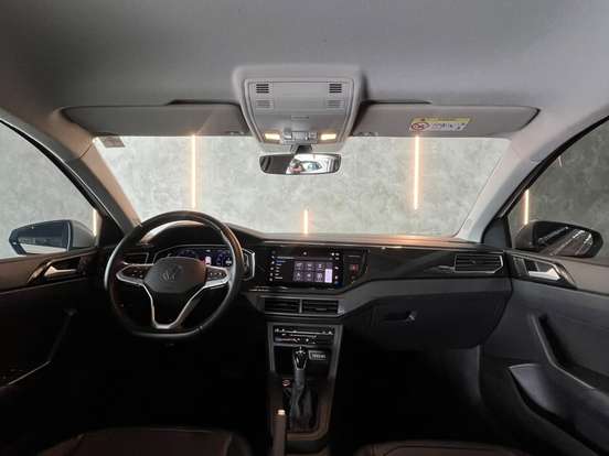 VOLKSWAGEN-POLO-1.0 170 TSI HIGHLINE AUTOMÁTICO VOLKSWAGEN-POLO-2022