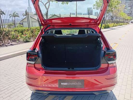 VOLKSWAGEN-POLO-2023