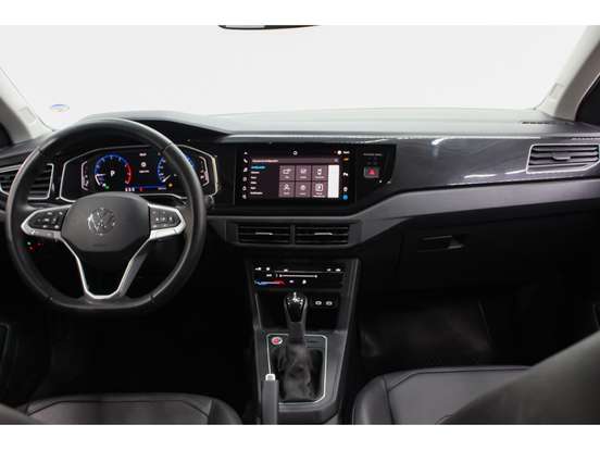 VOLKSWAGEN-POLO-1.0 170 TSI HIGHLINE AUTOMÁTICO VOLKSWAGEN-POLO-2023