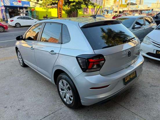 VOLKSWAGEN-POLO-2024
